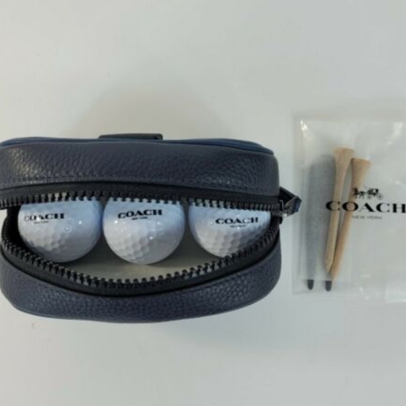 👀50% OFF 👀⛳️ NWT‼️ Coach brand 6-piece Golf Set in Case - Picture 4 of 7